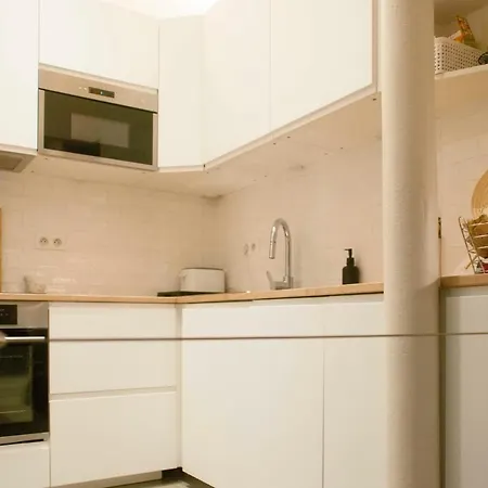 50M With Wifi At 5 Mn From The Boulevard Apartment *
